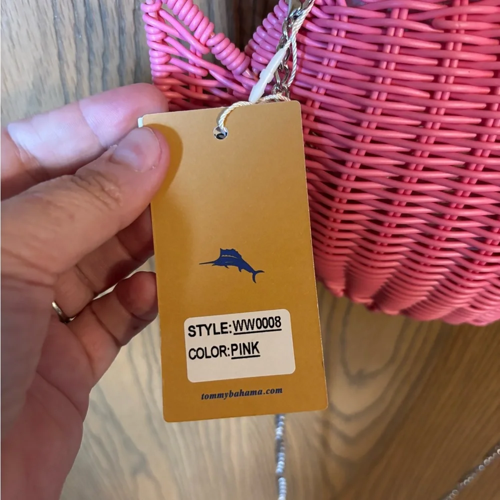 Tommy Bahama Pink Woven Wicker Pink Fish 🐠🩷 Crossbody Purse Clear Bead Bag NWT - Picture 8 of 8